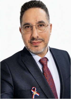 Dr. Hugo Daniel Yaharí
